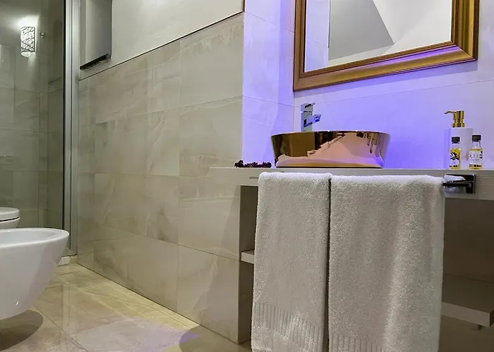 Royal Semesterbostad *